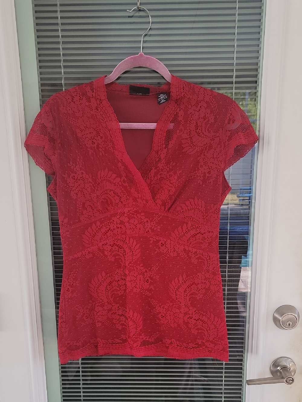 NY & Company Red Lace Cap Sleeve Top Y2K No Stretch Has A Lining Sz M